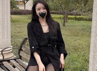 微密圈 – 软妹小九九在线：毛衣风采，果然又是那个对衣服有“偏执”的博主