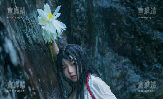 “赎罪修女”，阿寨寨ninja作品里藏了多少小把戏？