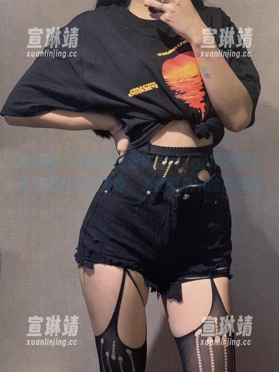 微密圈 - 陈佩奇的最新图片，直接把食物链顶端搬到了眼前，是我想象中的那样吗？